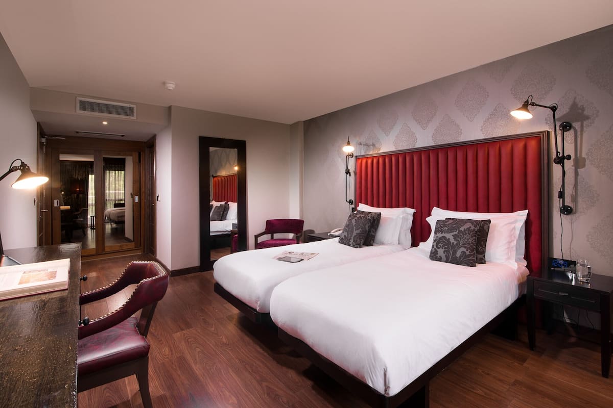Camera Superior con 2 letti singoli, 2 letti singoli | Biancheria da letto di alta qualità, minibar, una cassaforte in camera