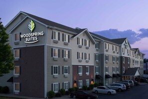 Exterior - WoodSpring Suites Kansas City Liberty (Liberty)