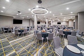 Ballroom - Holiday Inn Houma by IHG (Houma)