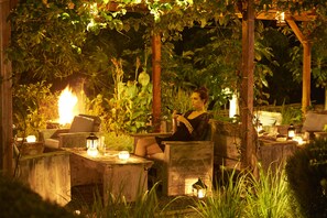 4 restaurantes; se sirven desayunos, comidas, cenas y brunch