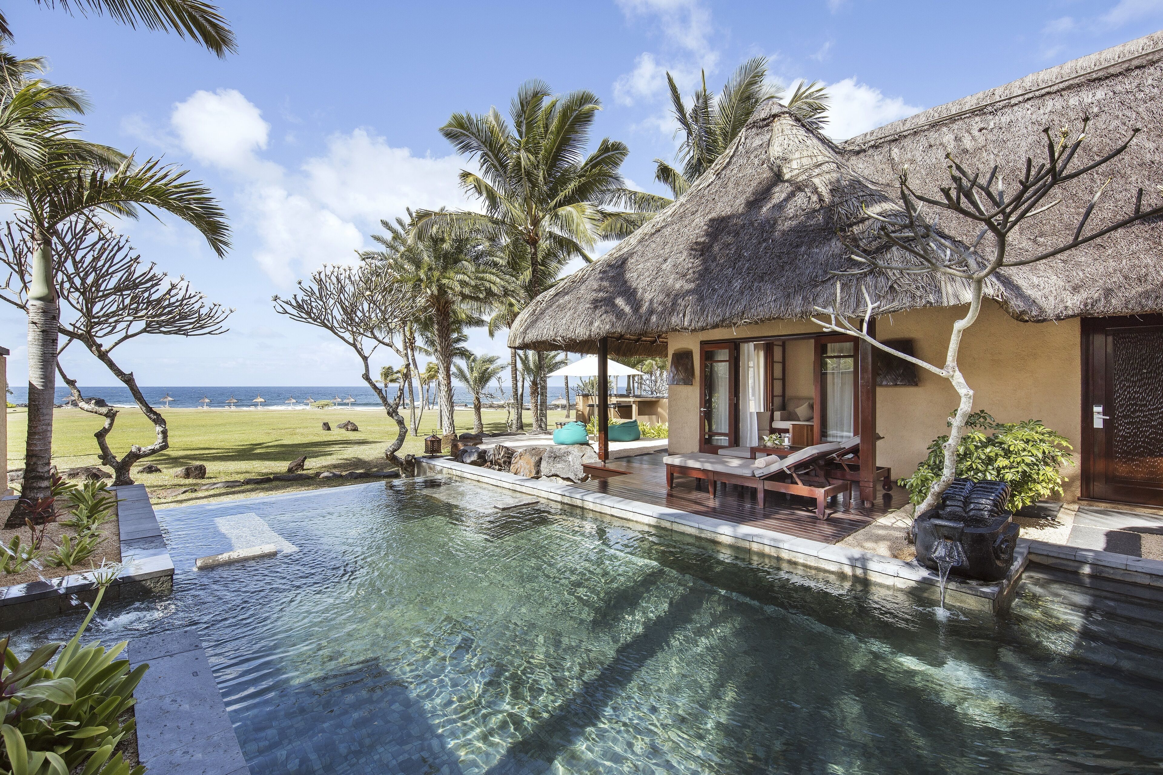 1 bedroom, egyptian cotton sheets, premium bedding, down duvets