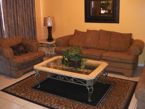 Villa, 3 Bedrooms | Living room | TV, DVD player