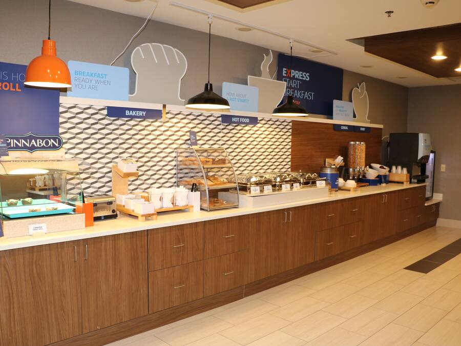 Free buffet breakfast