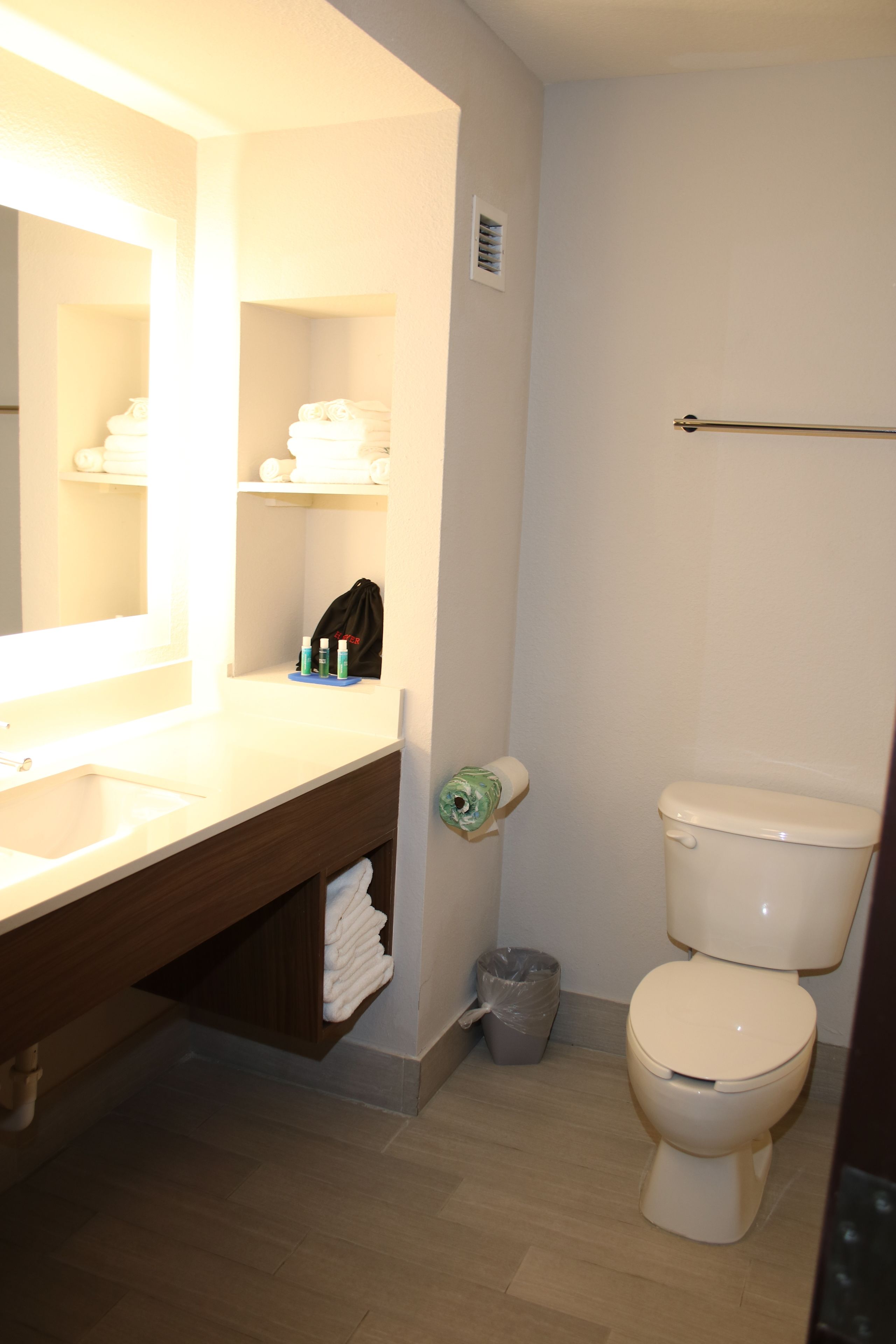 suite, 2 queen beds | bathroom | free toiletries, hair dryer, towels, soap