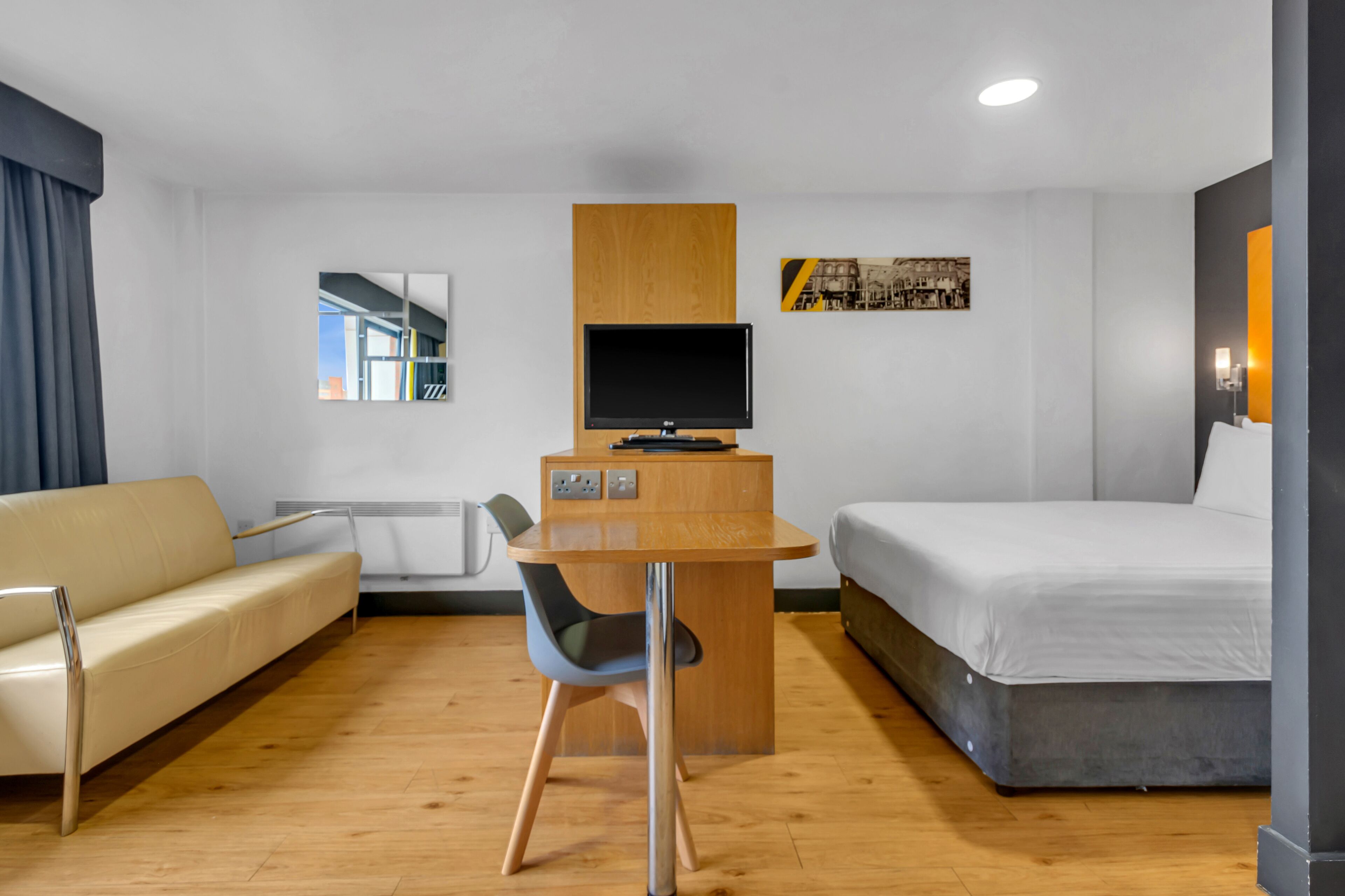 smart studio | hypo-allergenic bedding, in-room safe, desk, laptop workspace