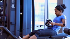 Fitness facility - The Continental Hotel and Spa, Heathrow (Hounslow)