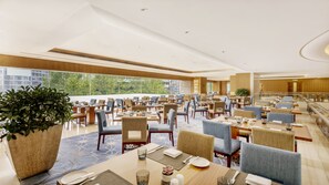 Daily buffet breakfast for a fee - Regent Beijing (Beijing)