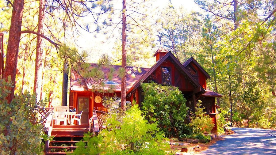 Always Inn Idyllwild Vacation Cottages