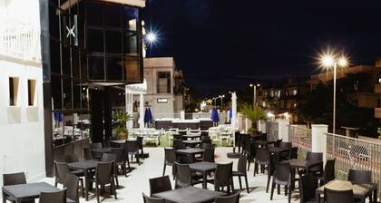 Hotel Accord Le Rose