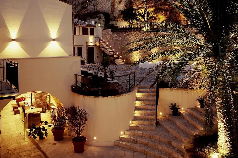 Cetarium Hotel