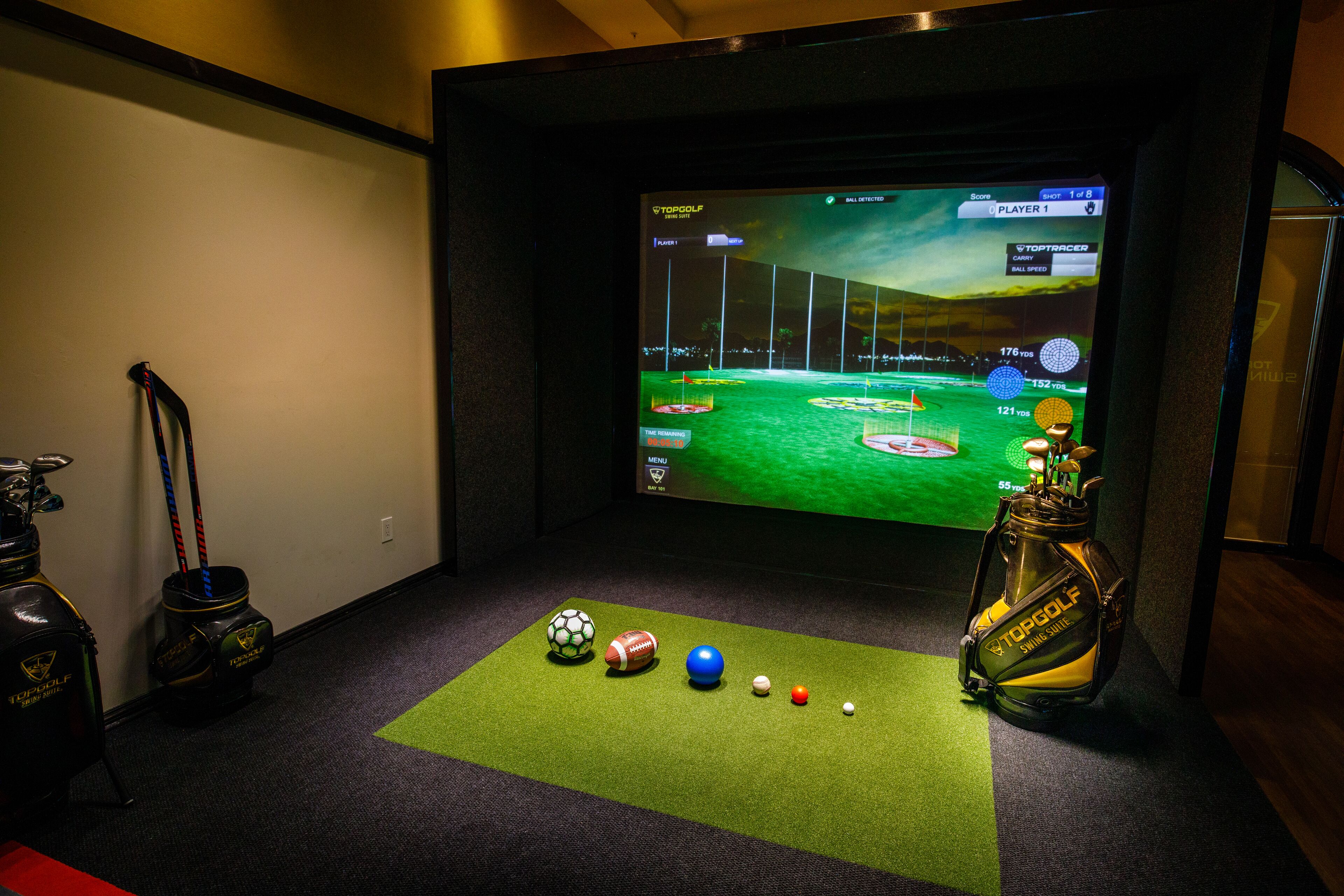Campo de práctica de golf bajo techo