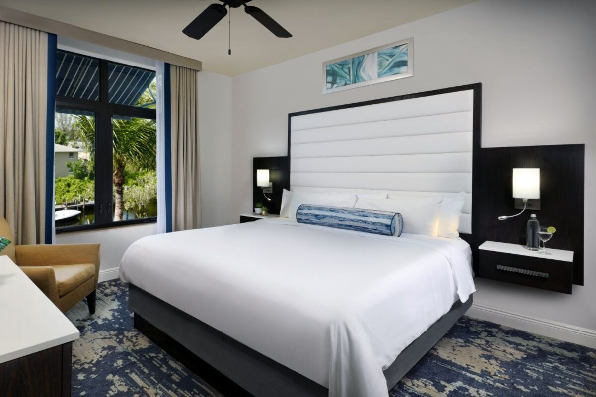 Suite, 2 Bedrooms (Waterway View) | Premium bedding, in-room safe, desk, laptop workspace