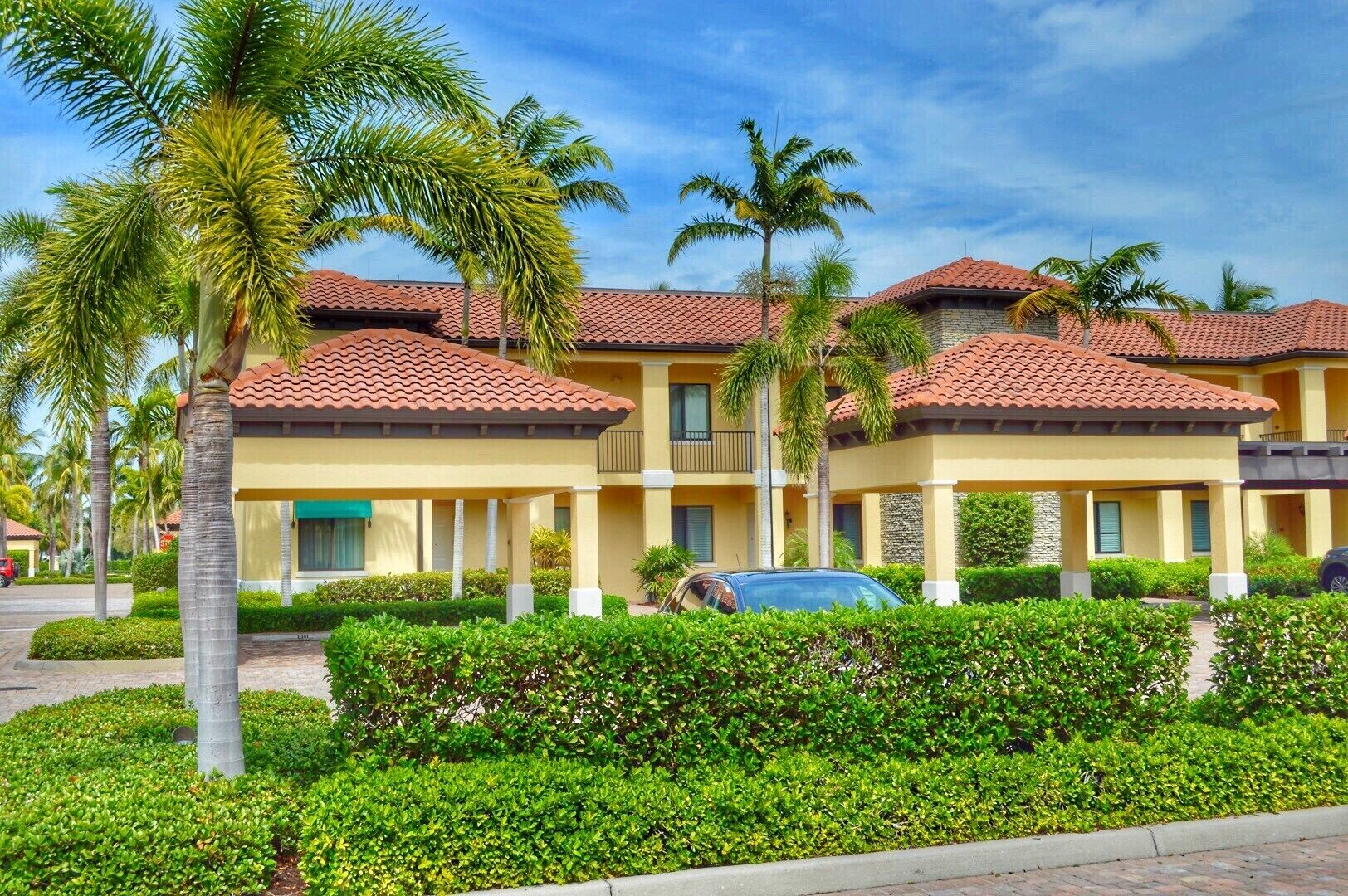 Blendingsgardiner, lydisolert, strykejern/-brett og wi-fi (inkludert)