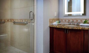 Bathroom - Naples Bay Resort & Marina (Naples)