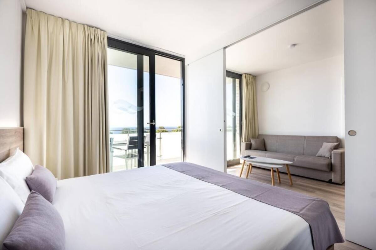 Sistema de insonorización, wifi gratis, ropa de cama