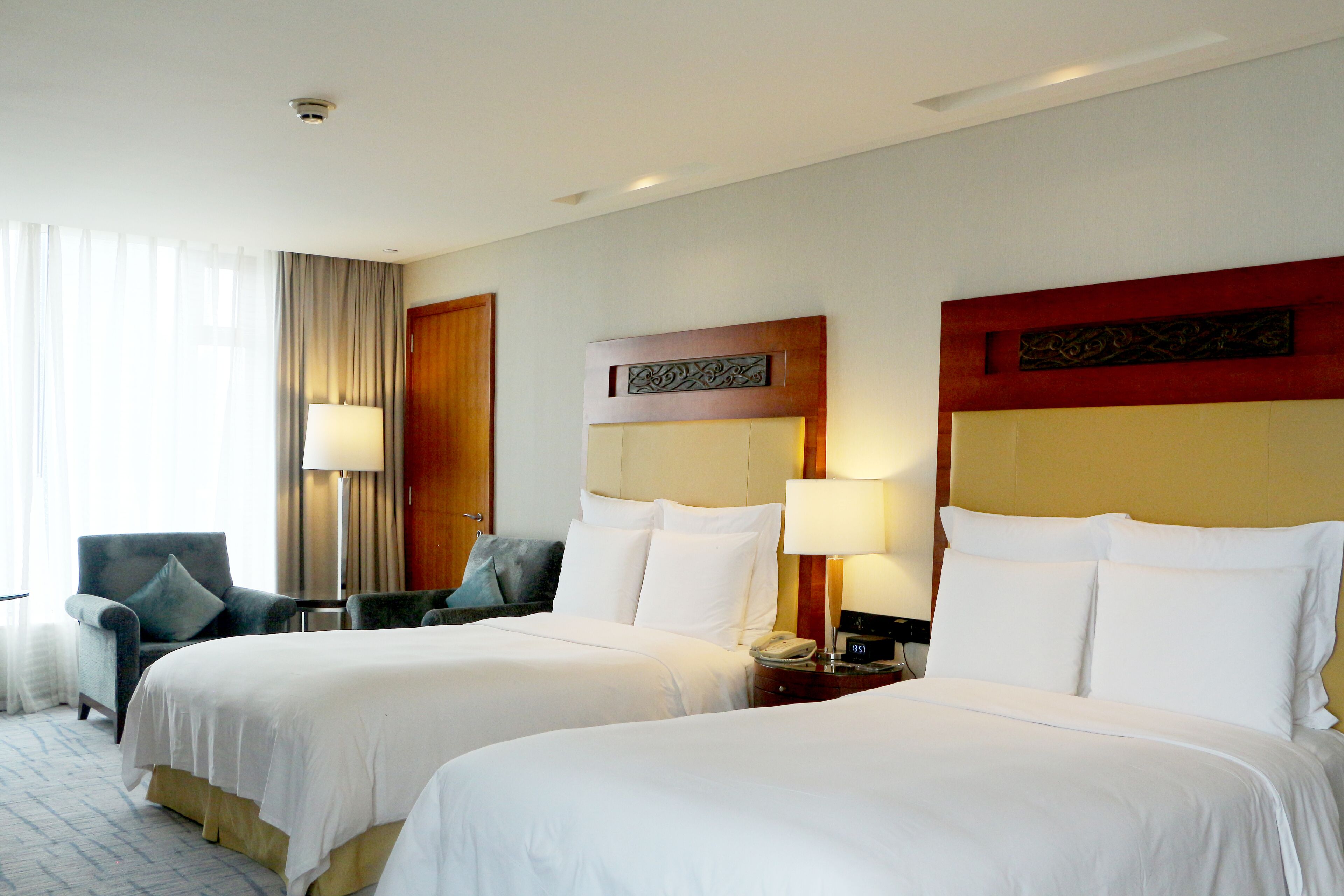 premium bedding, down duvets, minibar, in-room safe