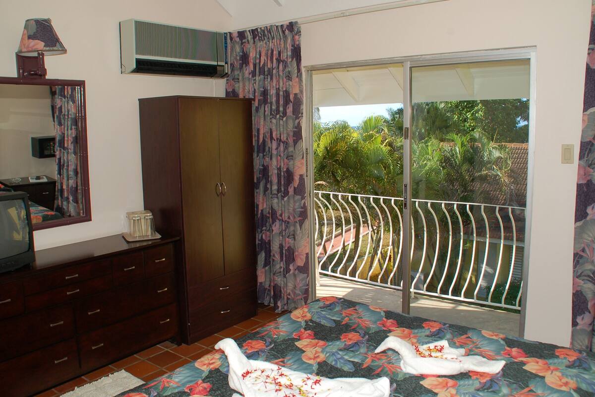 Ocean View King