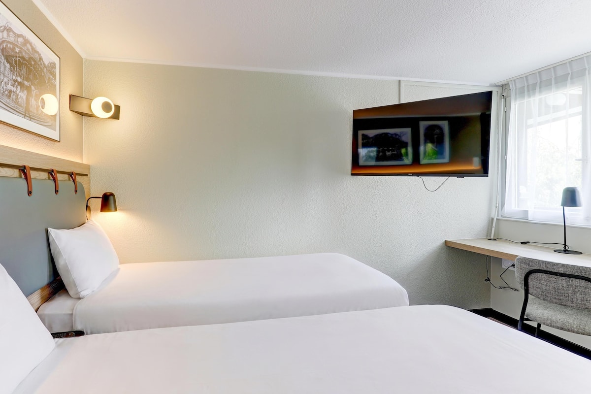 Standard Room, 2 Single Beds