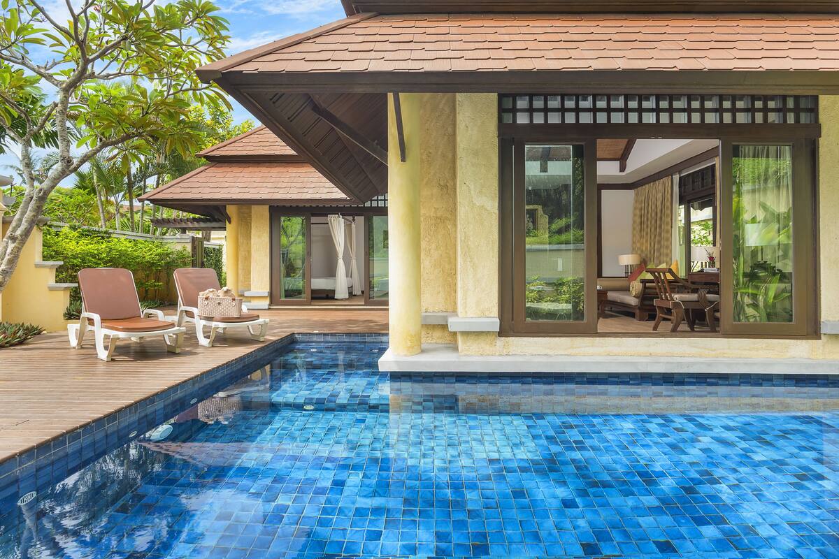Pool Villa Suite | Minibar, két bảo mật tại phòng, bàn, giường gấp/giường phụ (phụ phí) 