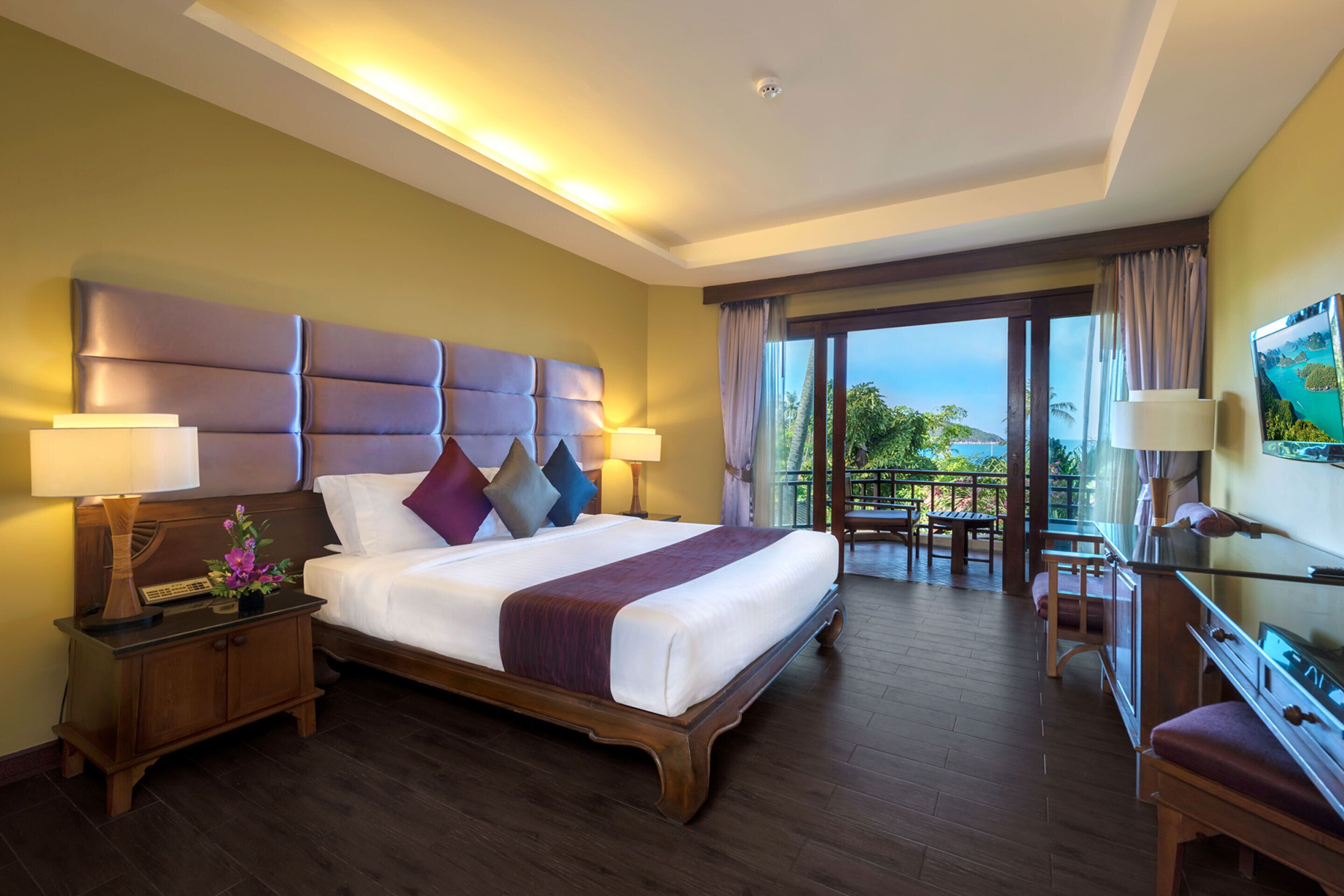 Minibar, in-room safe, desk, rollaway beds