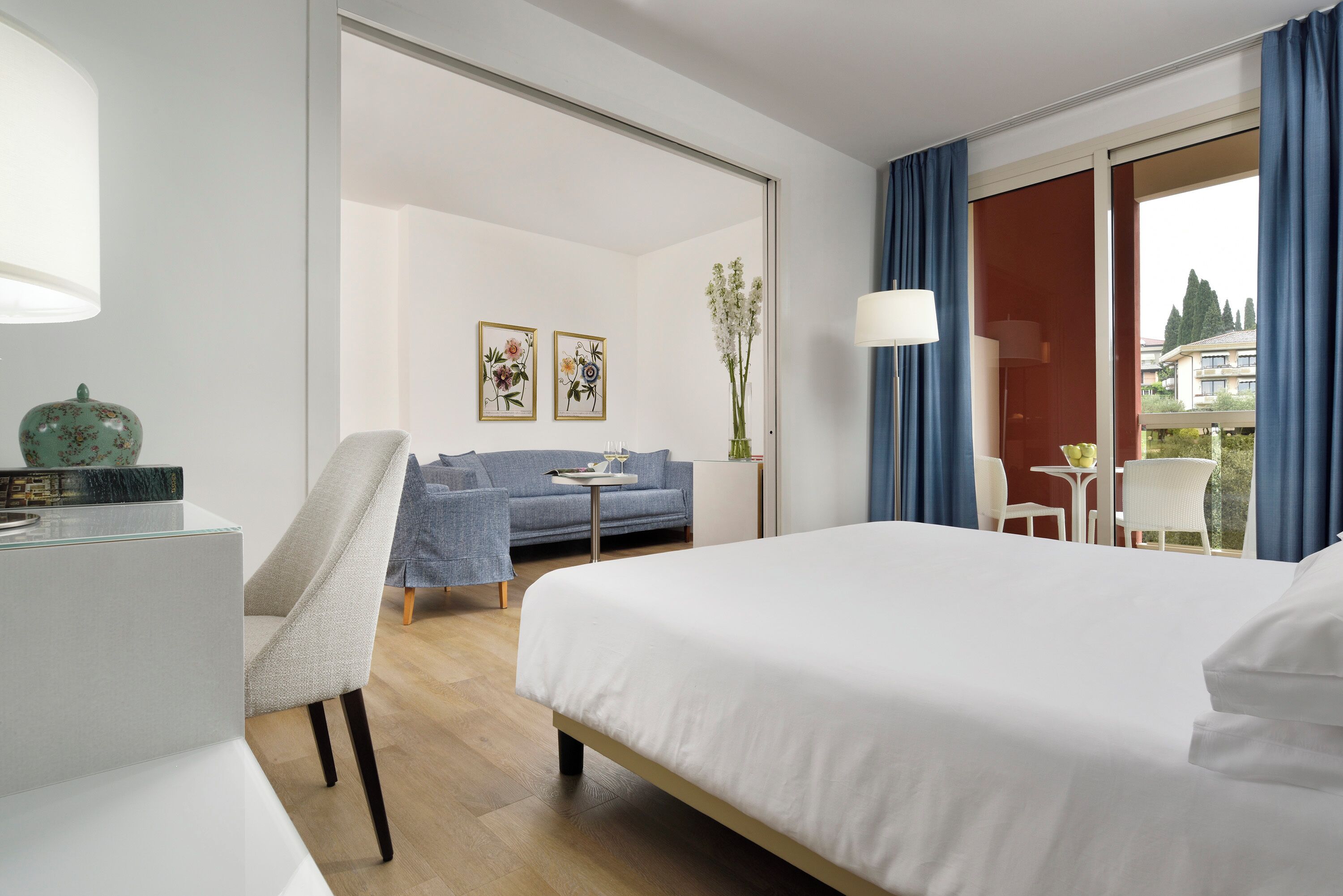 superior double room, balcony, city view | 1 bedroom, minibar, in-room safe, individually furnished