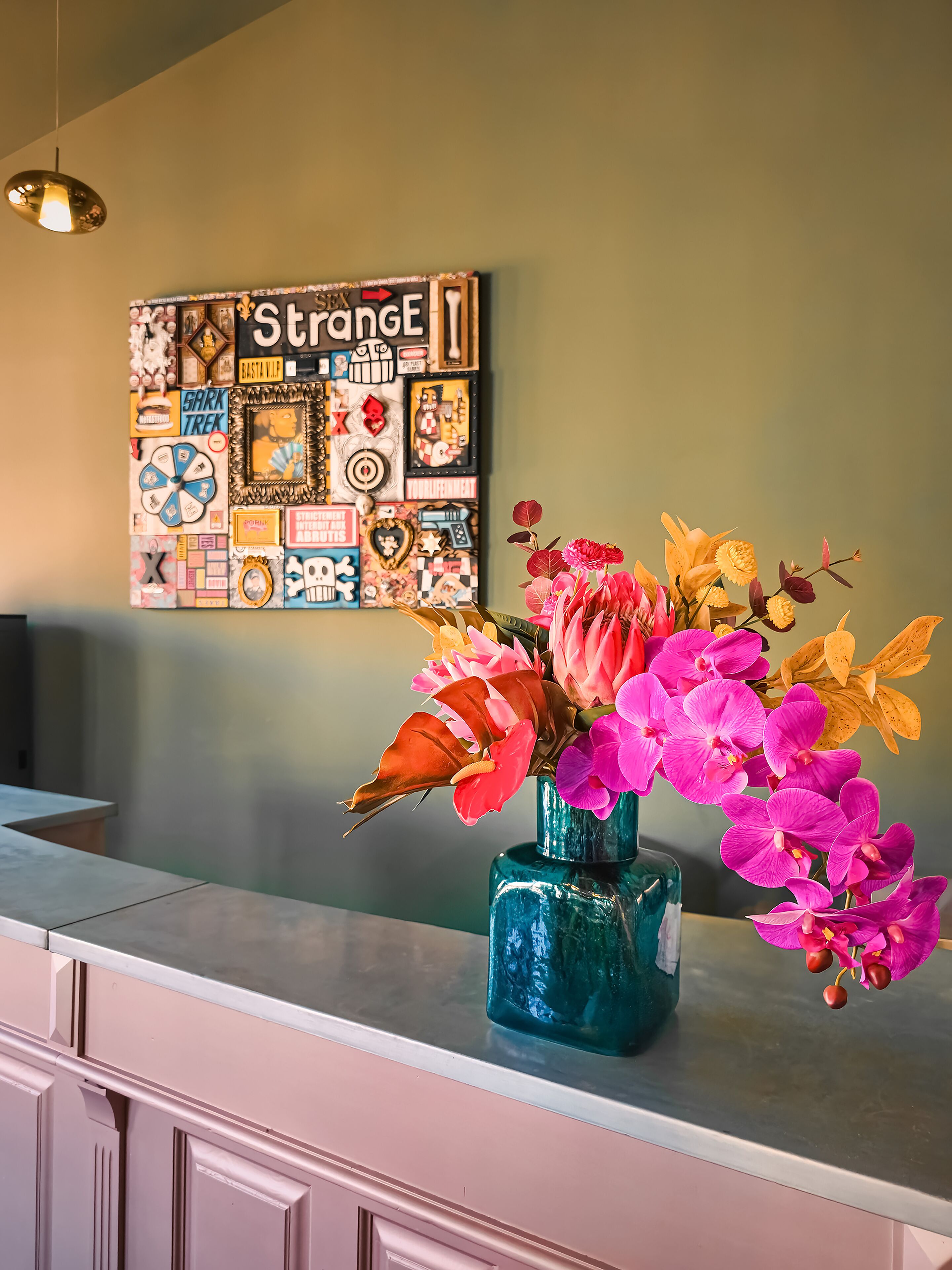 daily buffet breakfast (eur 15 per person)