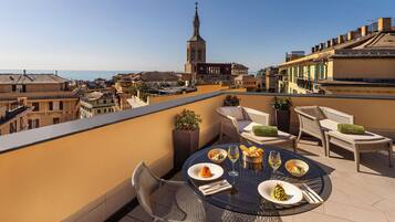 Presidential Suite with Terrace and Spa Access | Premium bedding, down duvets, pillow-top beds, minibar