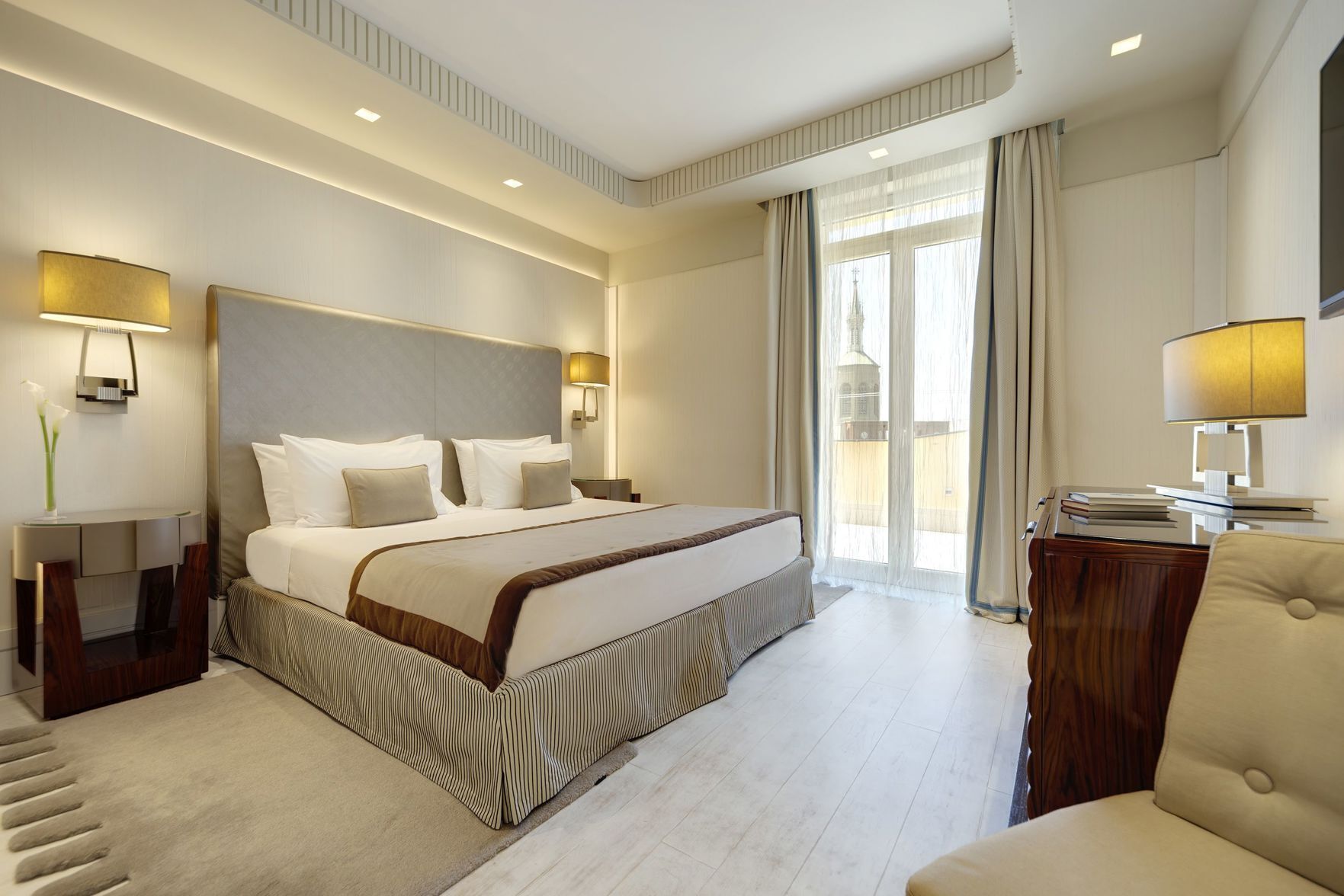 Ropa de cama de alta calidad, cubrecamas y colchones con pillow-top 