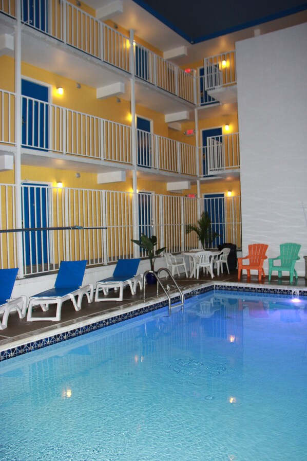 Seasonal outdoor pool