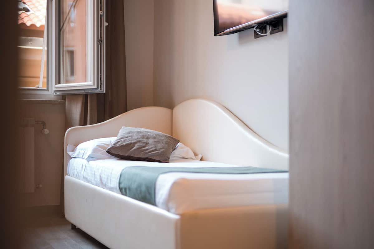 Superior Room (Plus) | Down comforters, minibar, in-room safe, desk