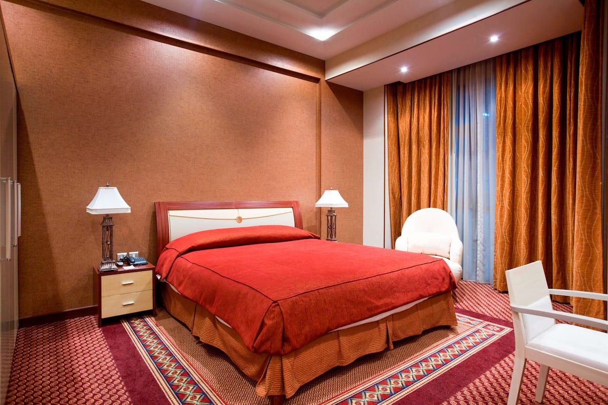 Suite, 3 camere da letto | Biancheria da letto di alta qualità, una cassaforte in camera