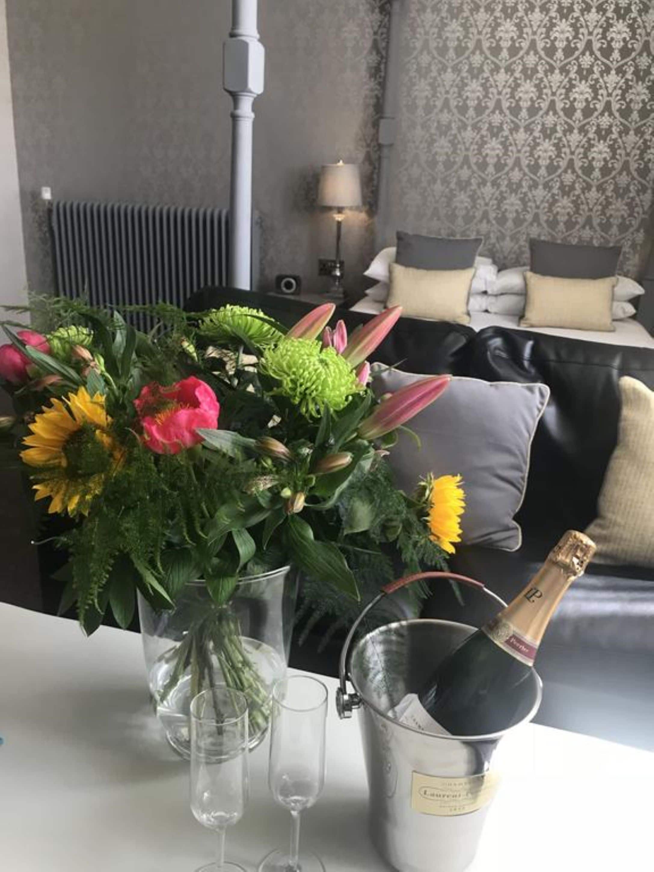 room service – dining