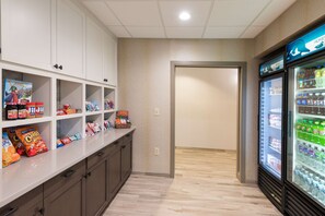 Snack bar