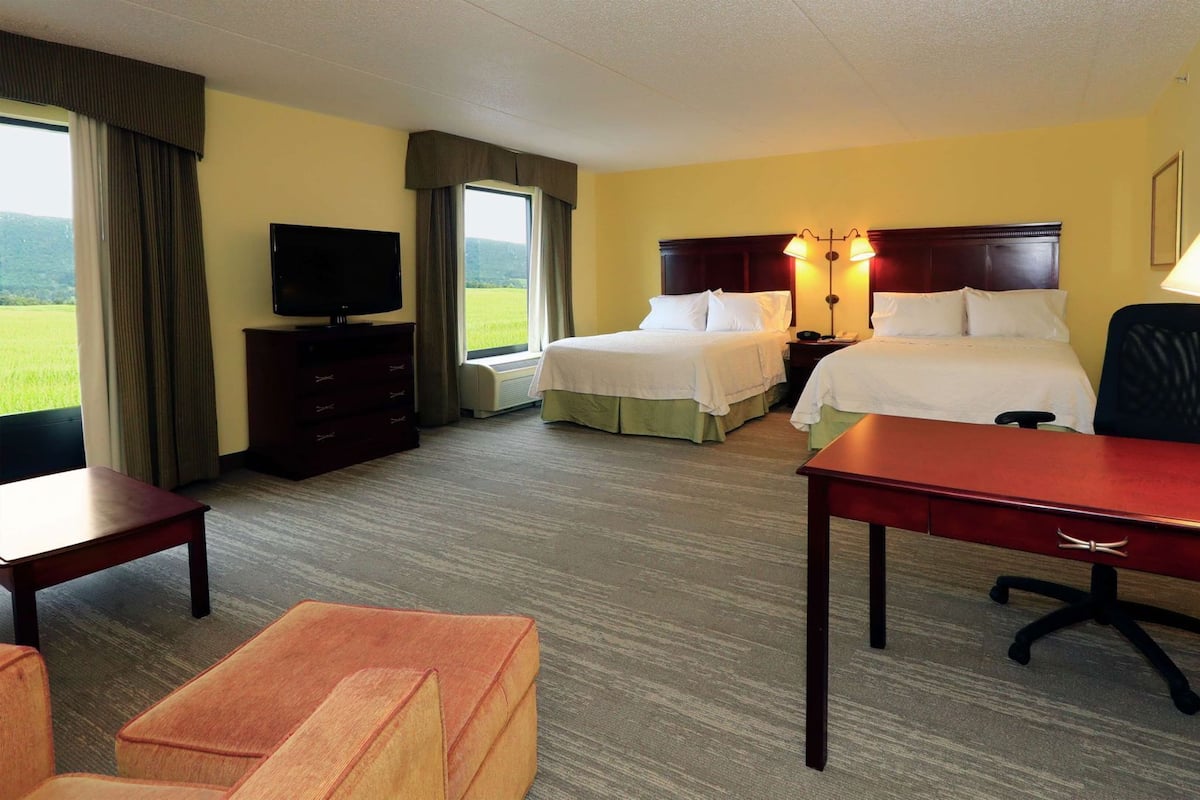 In-room safe, desk, blackout drapes, iron/ironing board