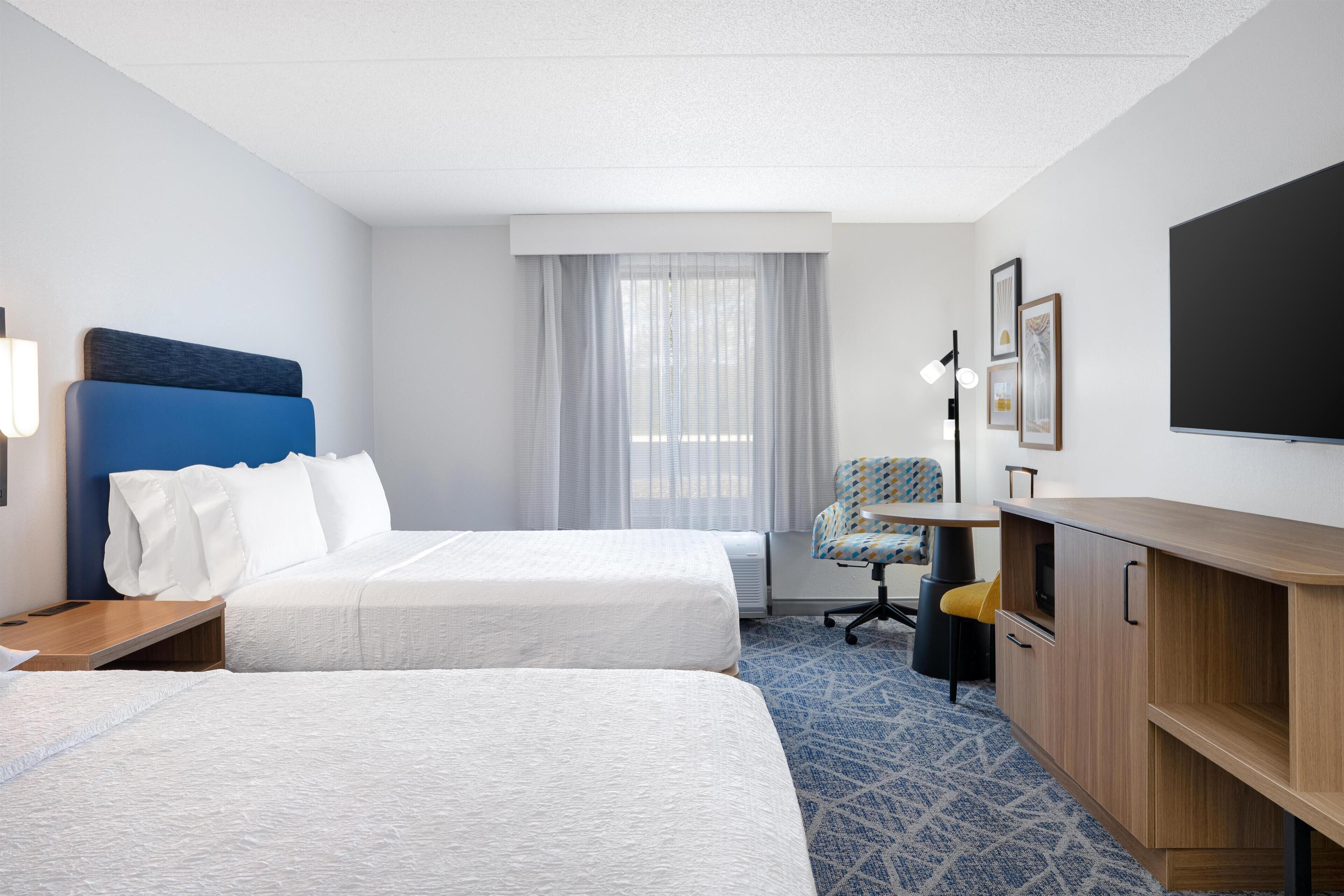Room, 2 Queen Beds, Non Smoking