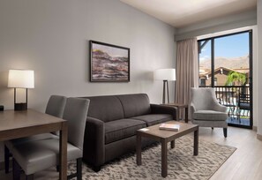 Quarto | Área de estar | TV de tela plana