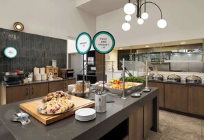 Desayuno buffet incluido los fines de semana