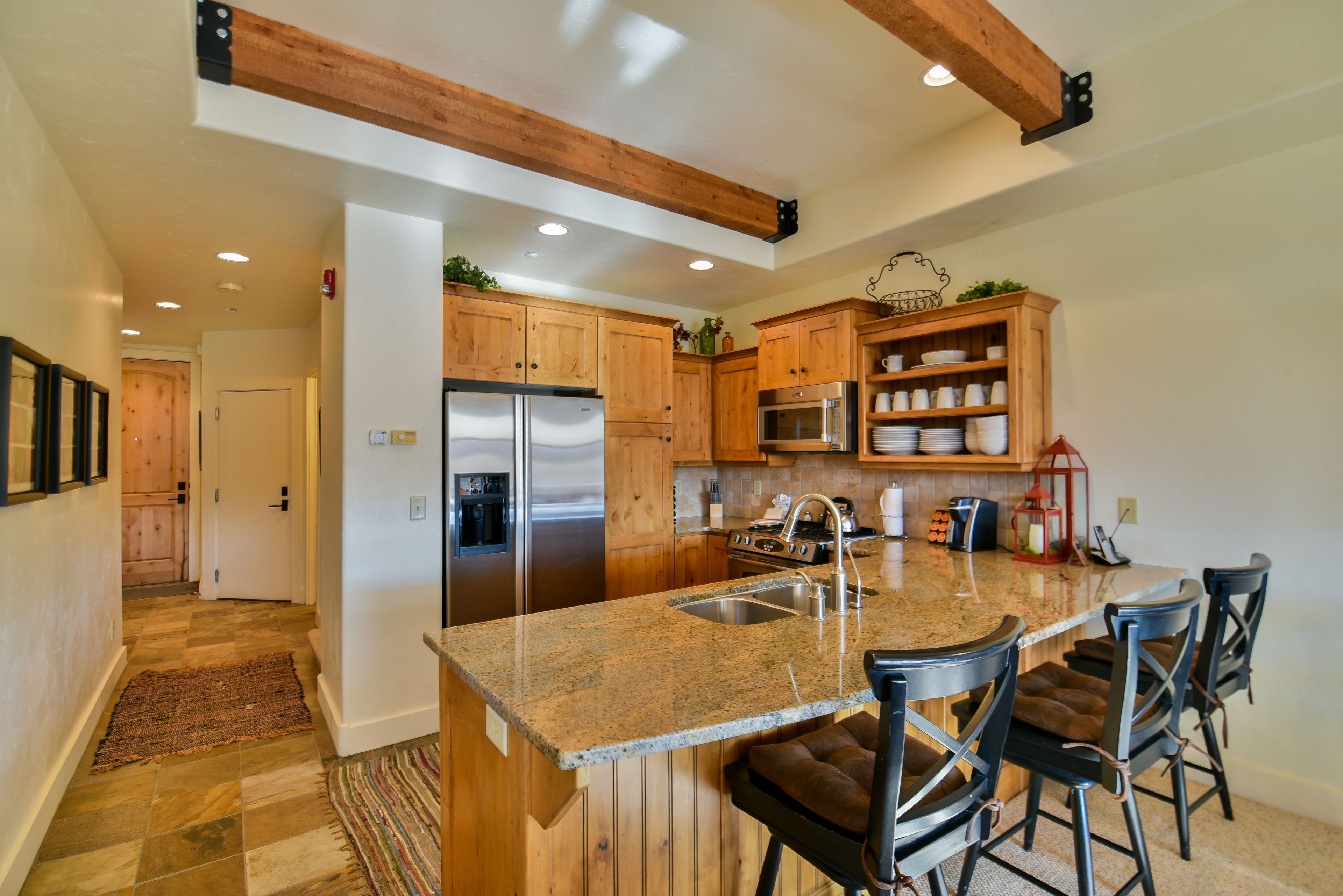 microwave, coffee/tea maker, toaster, paper towels