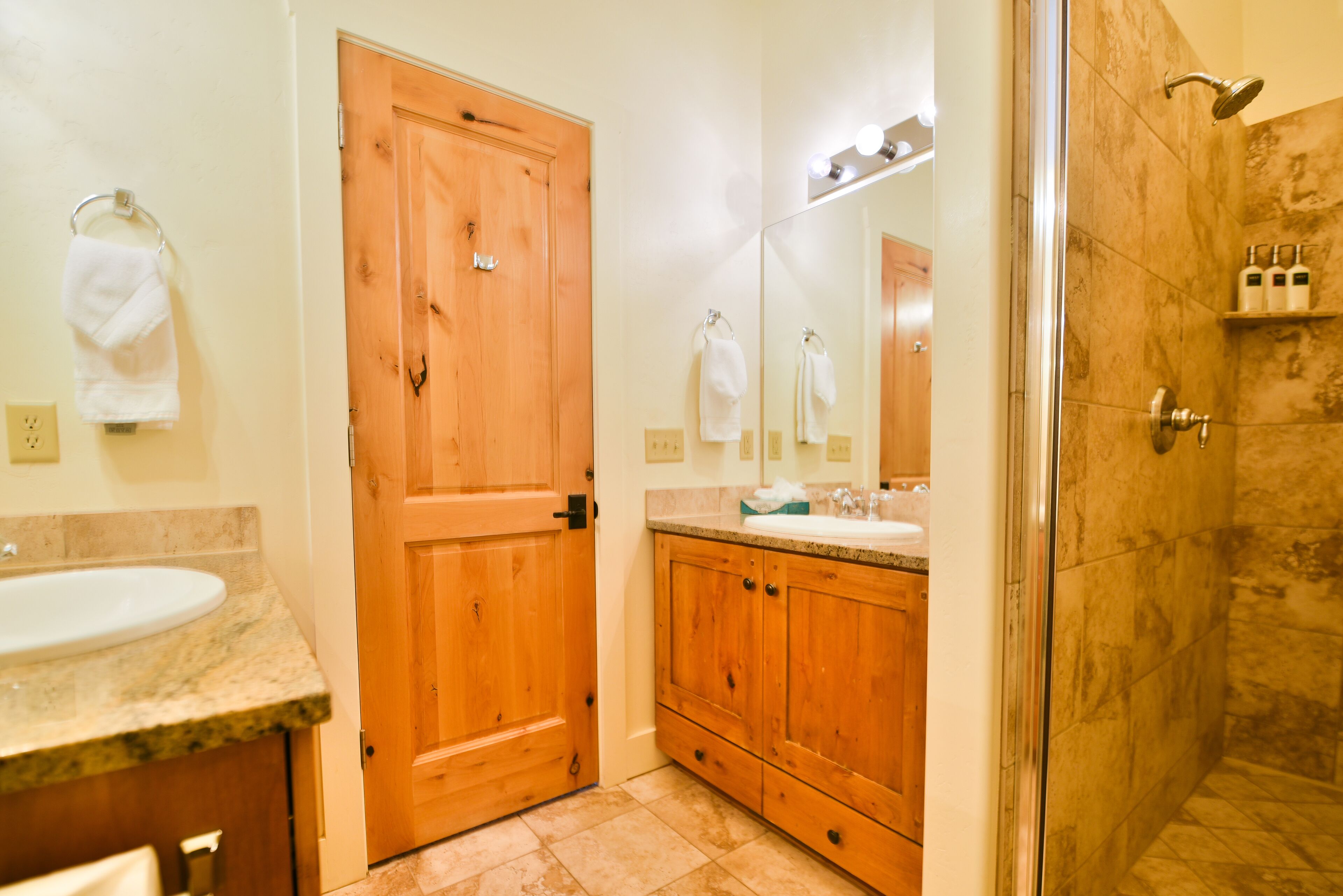 townhome, multiple beds, hot tub, mountain view | bathroom | free toiletries, hair dryer, bathrobes, towels