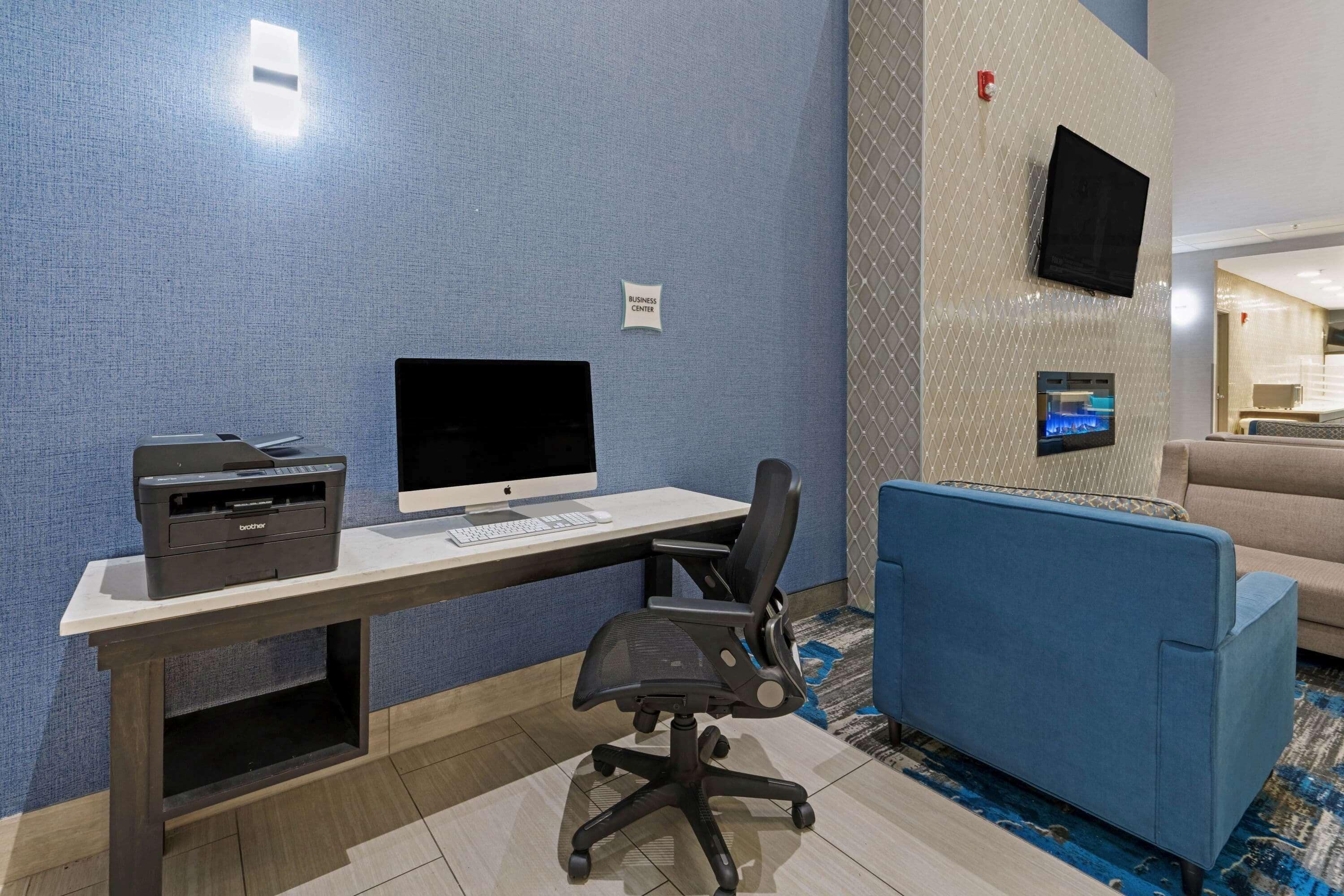 Photo - La Quinta by Wyndham Phoenix I-10 West