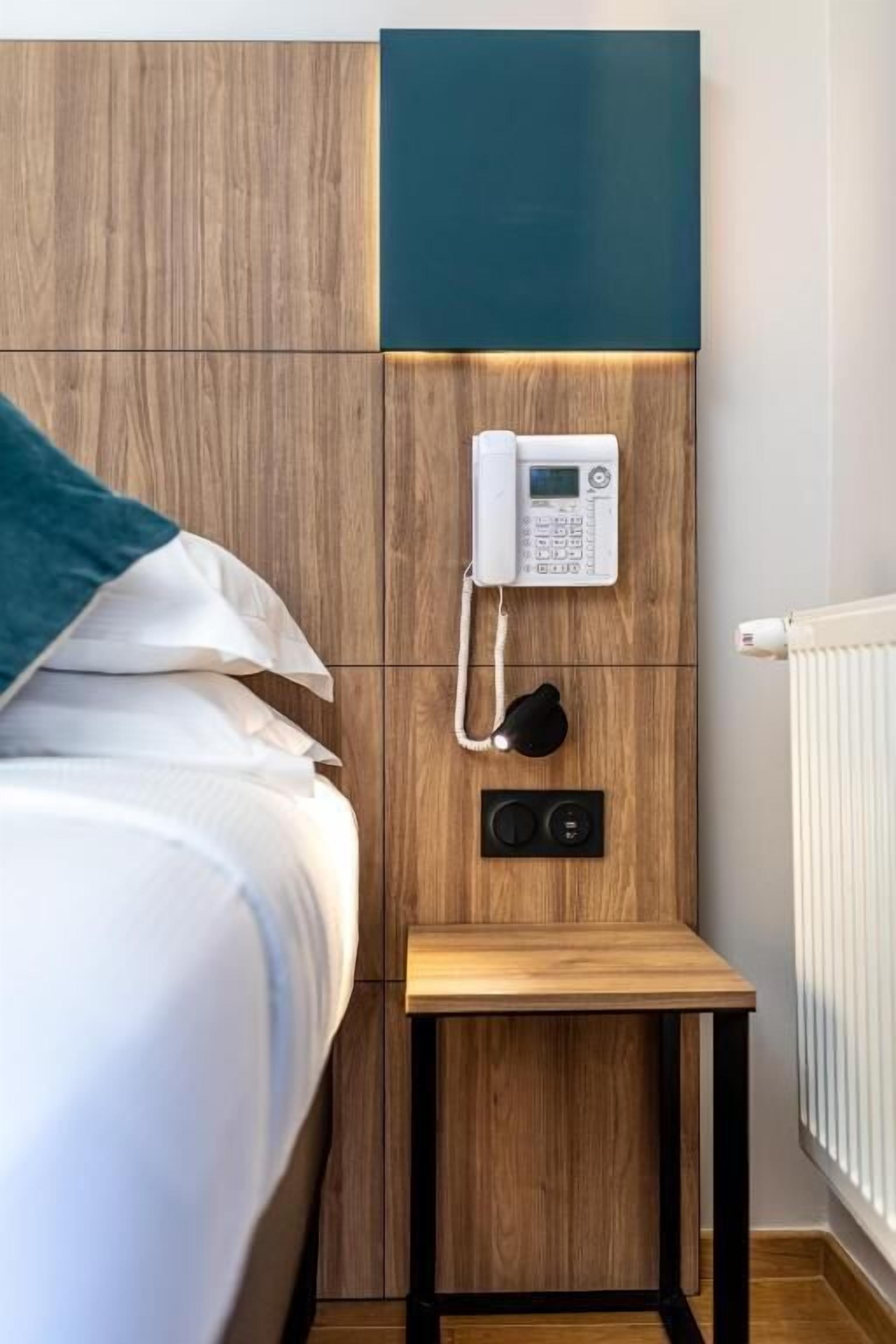 Una cassaforte in camera, insonorizzazione, ferro/asse da stiro