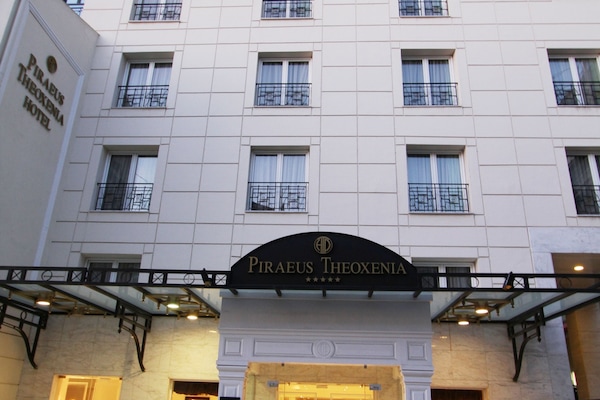 Facciata della struttura