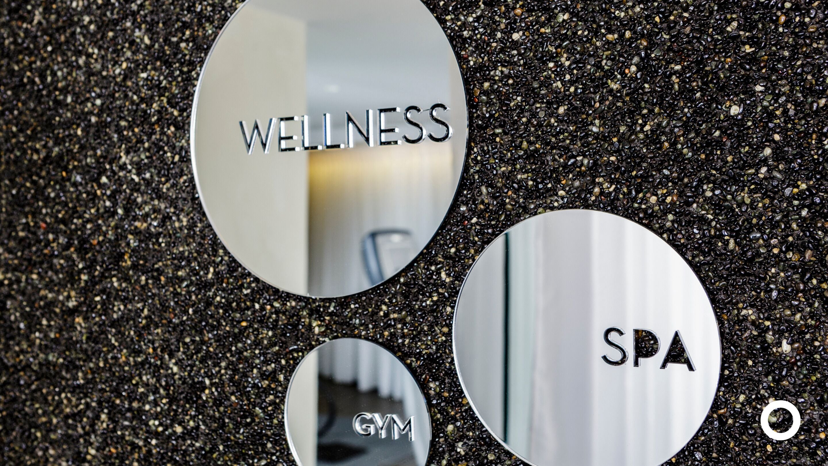 body treatments, body scrubs, detox wraps, facials, massages