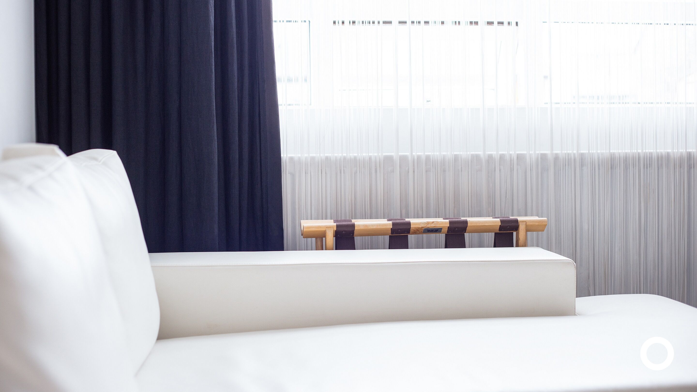 deluxe double or twin room | 1 bedroom, minibar, in-room safe, desk