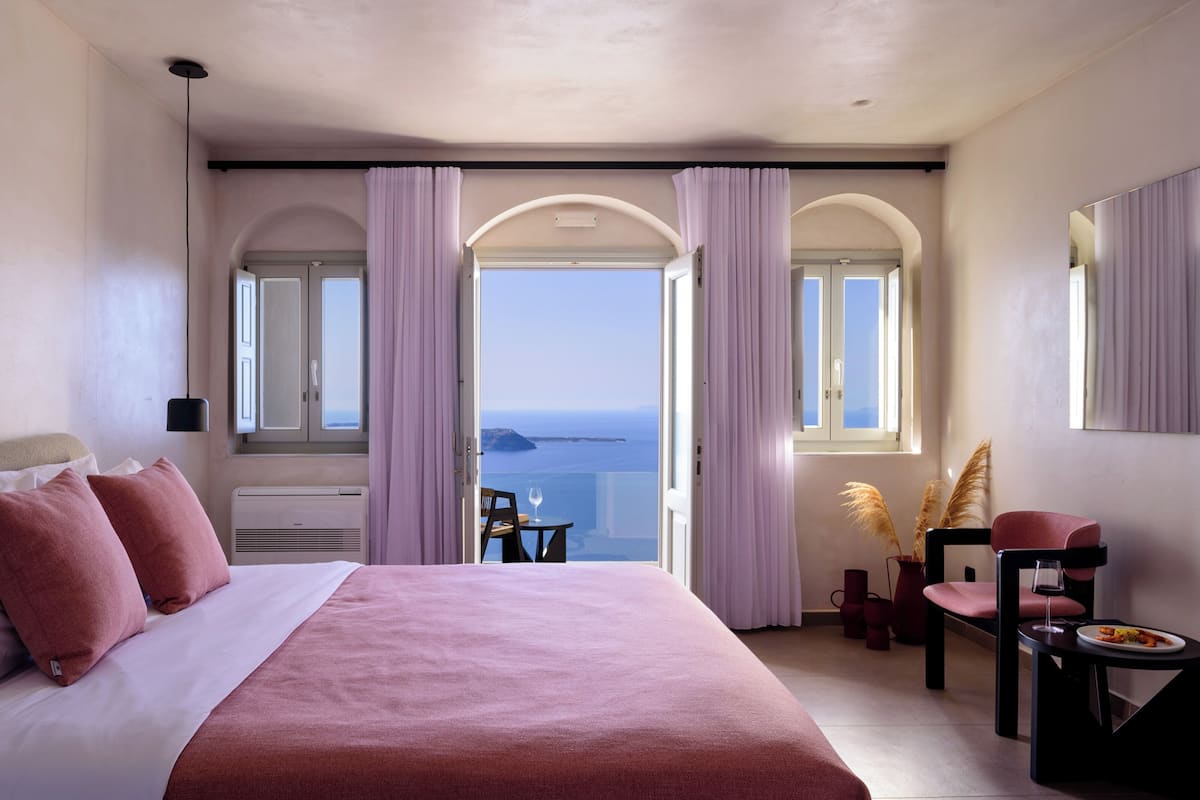 Premium bedding, pillowtop beds, in-room safe, laptop workspace