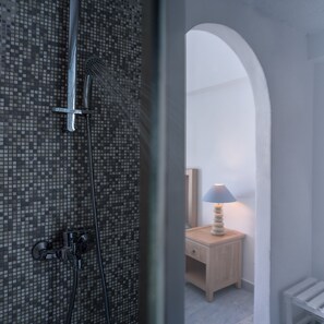Dobbeltrom – classic | Dusj på badet