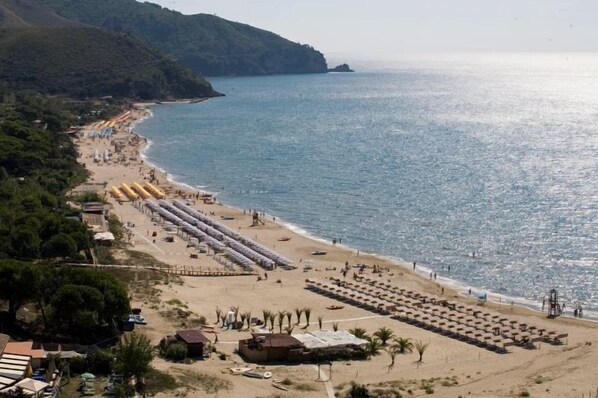 Beach - Grotta di Tiberio (SPERLONGA)