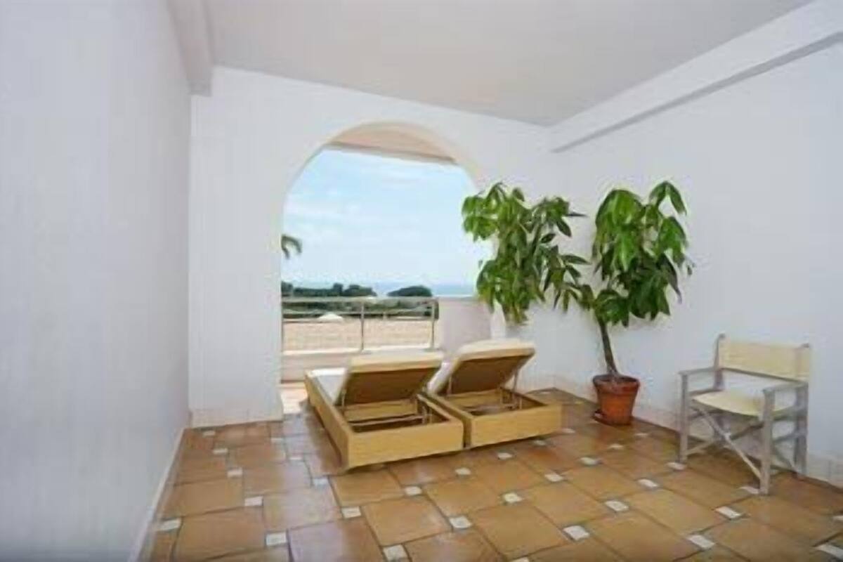 Executive Quadruple Room | Terrace/patio