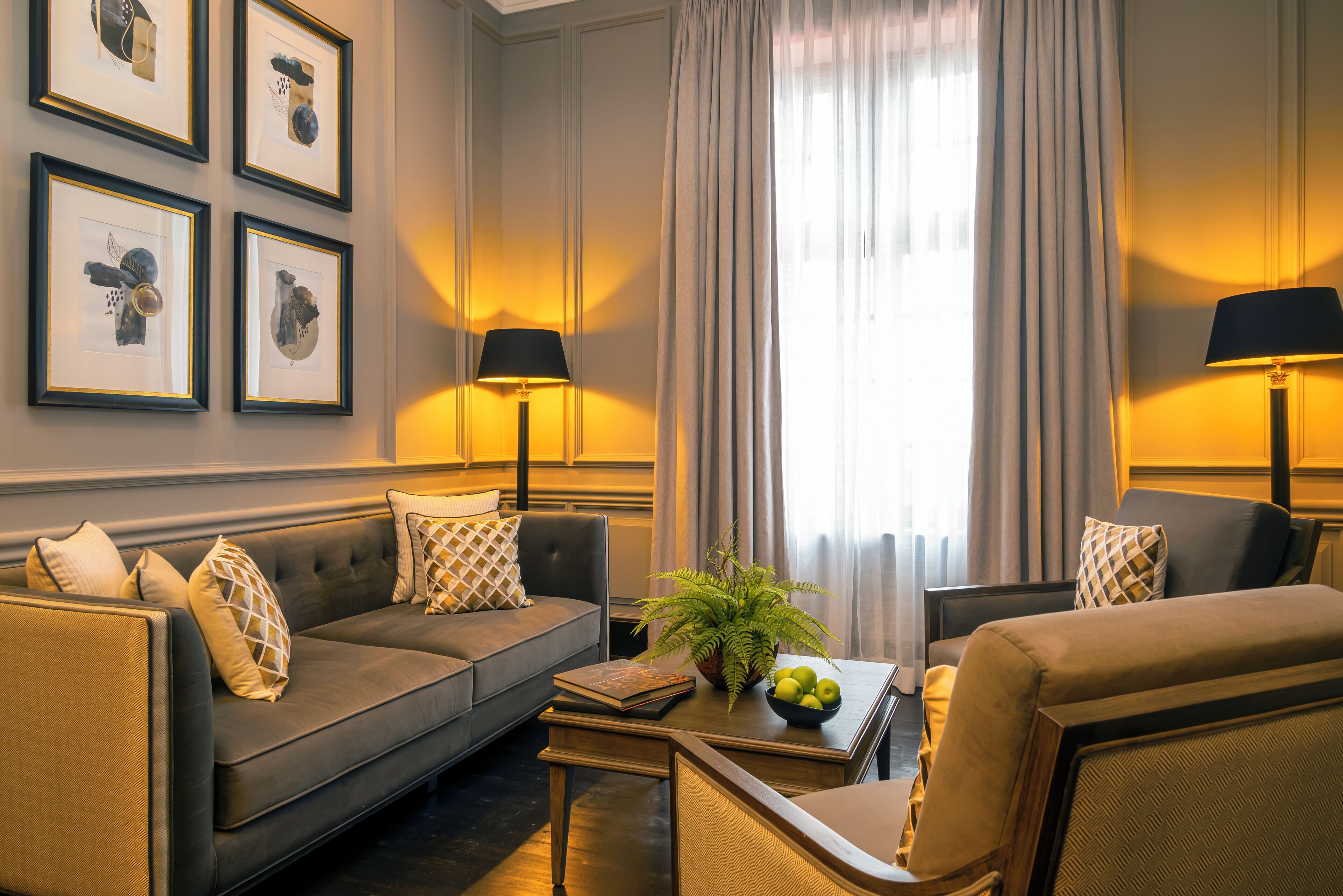 Gregory's Suite | Living area | TV