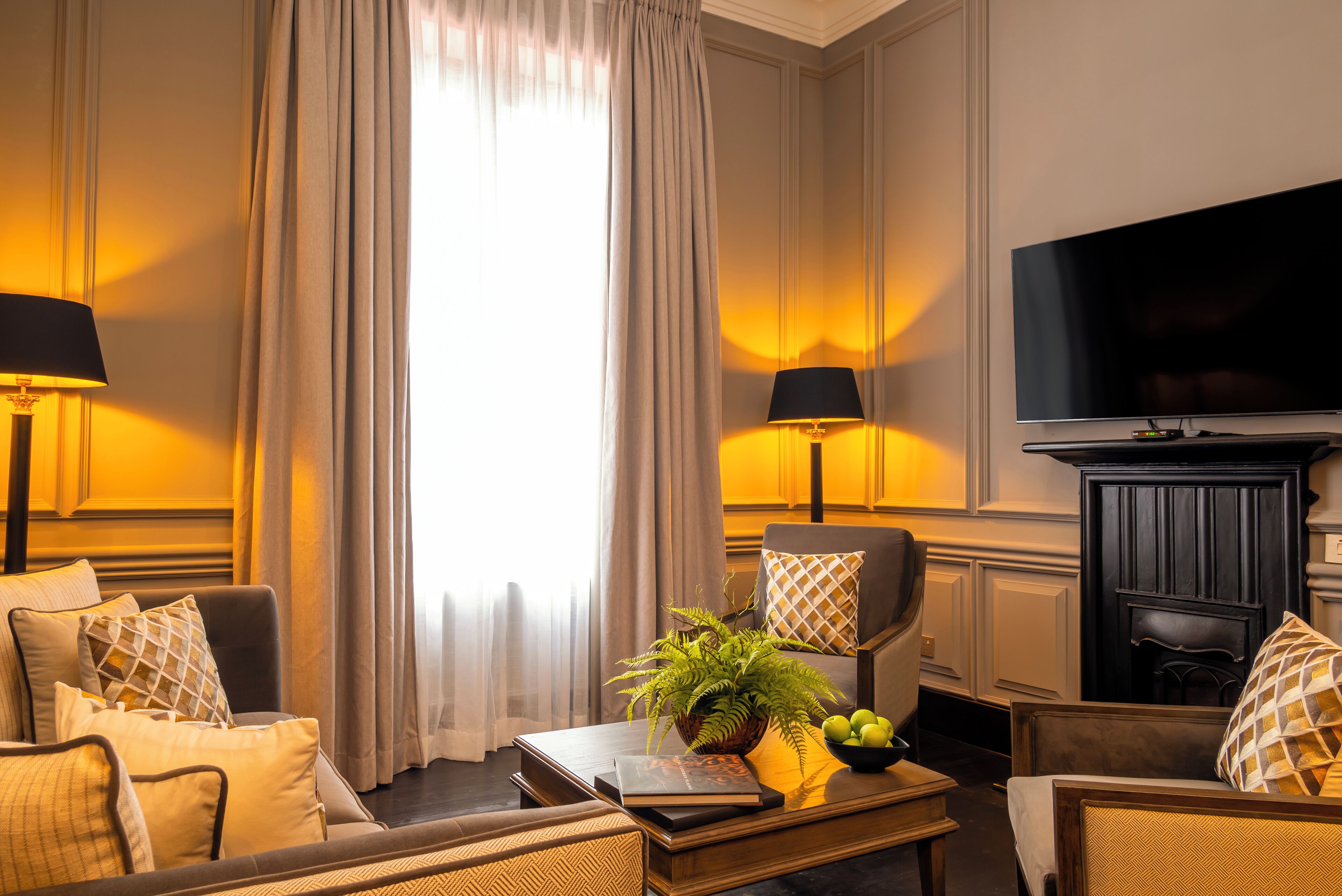 gregory's suite | living area | tv